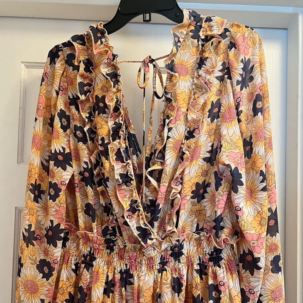 Floral Ruffle Dress - Picture 3 of 3